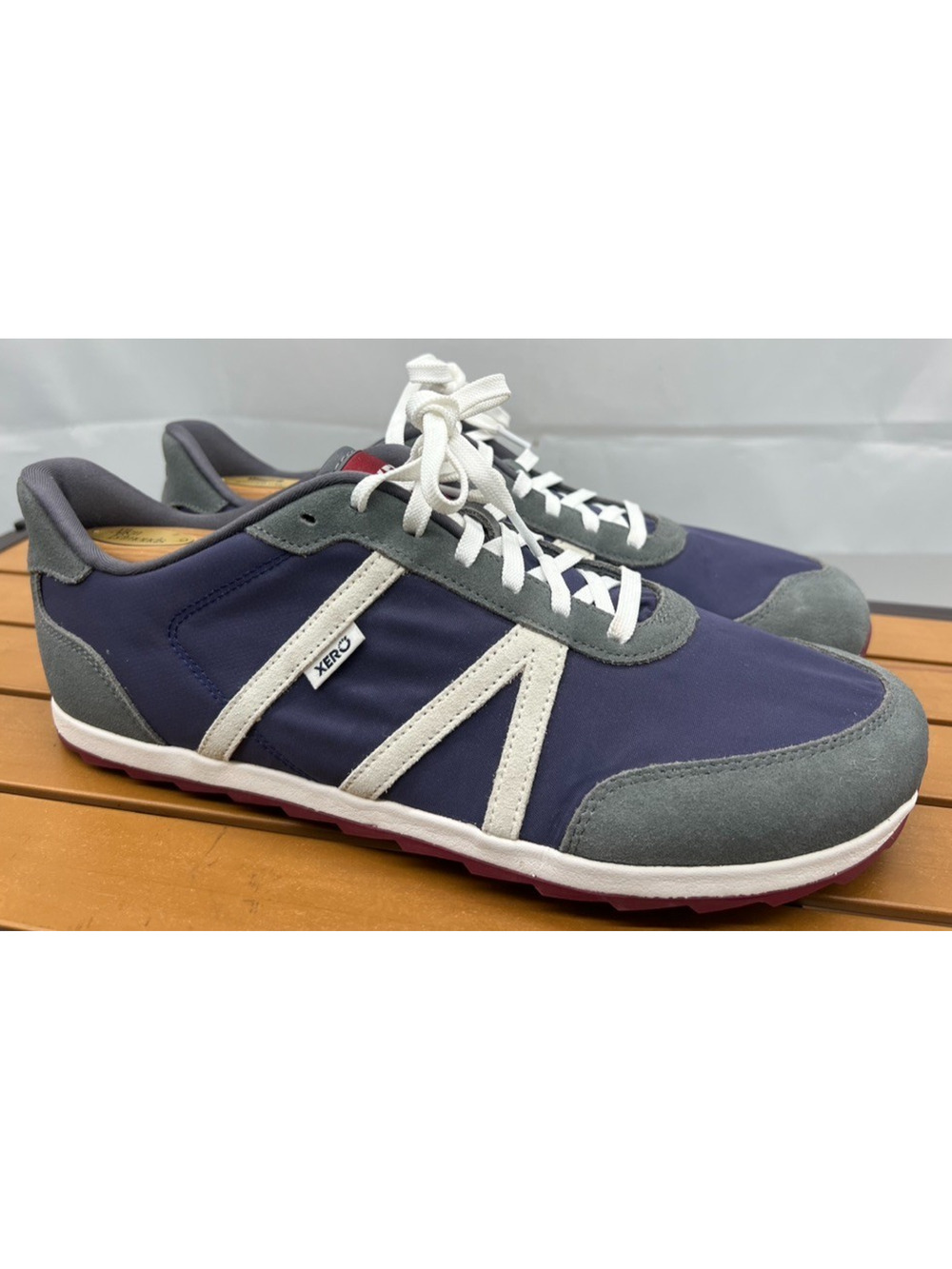 Xero Shoes Men’s Wynn Barefoot Retro Casual Sneaker, Blue/Grey/Red Size 12.5
